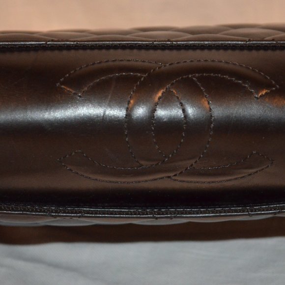 Chanel Black Quilted Leather Silver CC Hardware Shoulder Chain Strap Han… - Picture 9 of 13